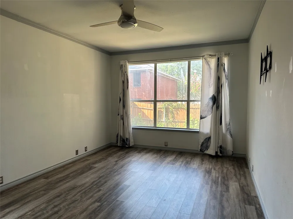 1905 Barrens Circle Flower Mound, TX 75028