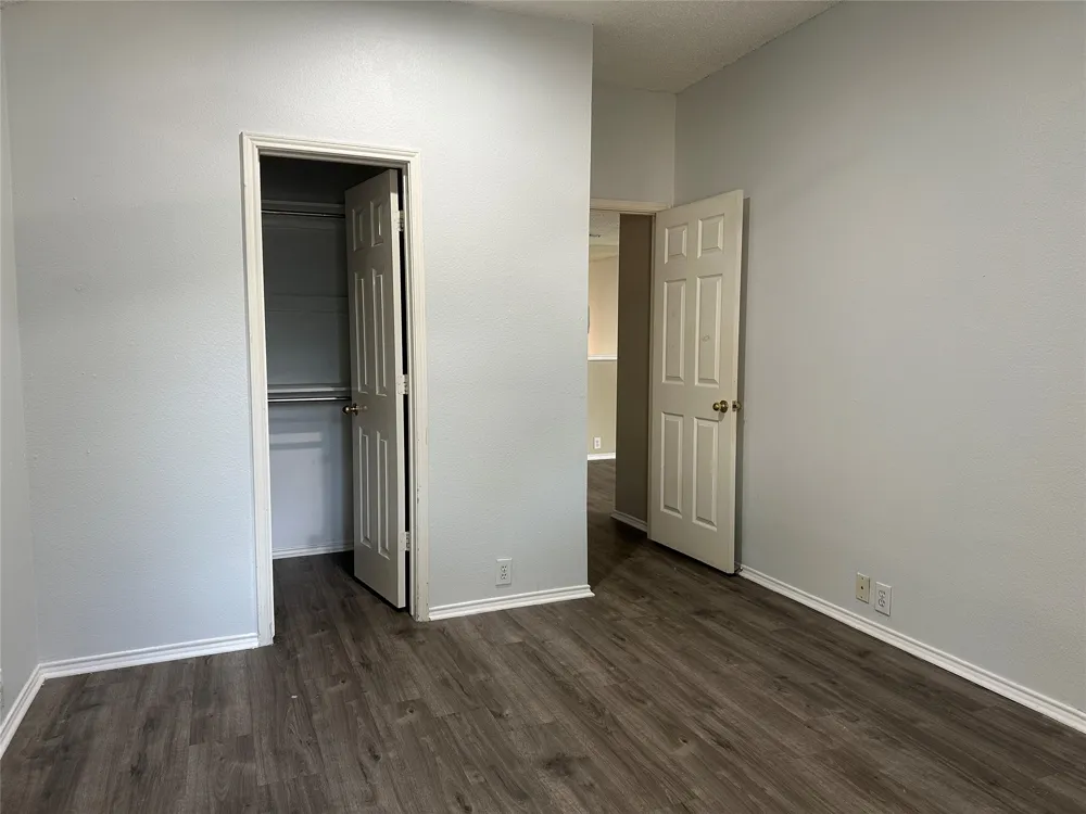 1905 Barrens Circle Flower Mound, TX 75028
