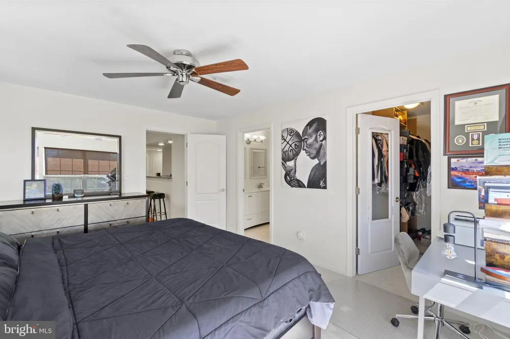 6601 THACKWELL WAY #3-I Alexandria, VA 22315
