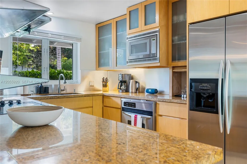 11403 NE 8th Ave Biscayne Park, FL 33161