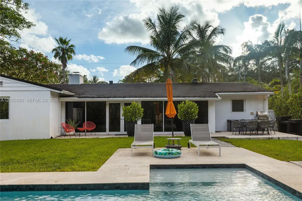 11403 NE 8th Ave Biscayne Park, FL 33161