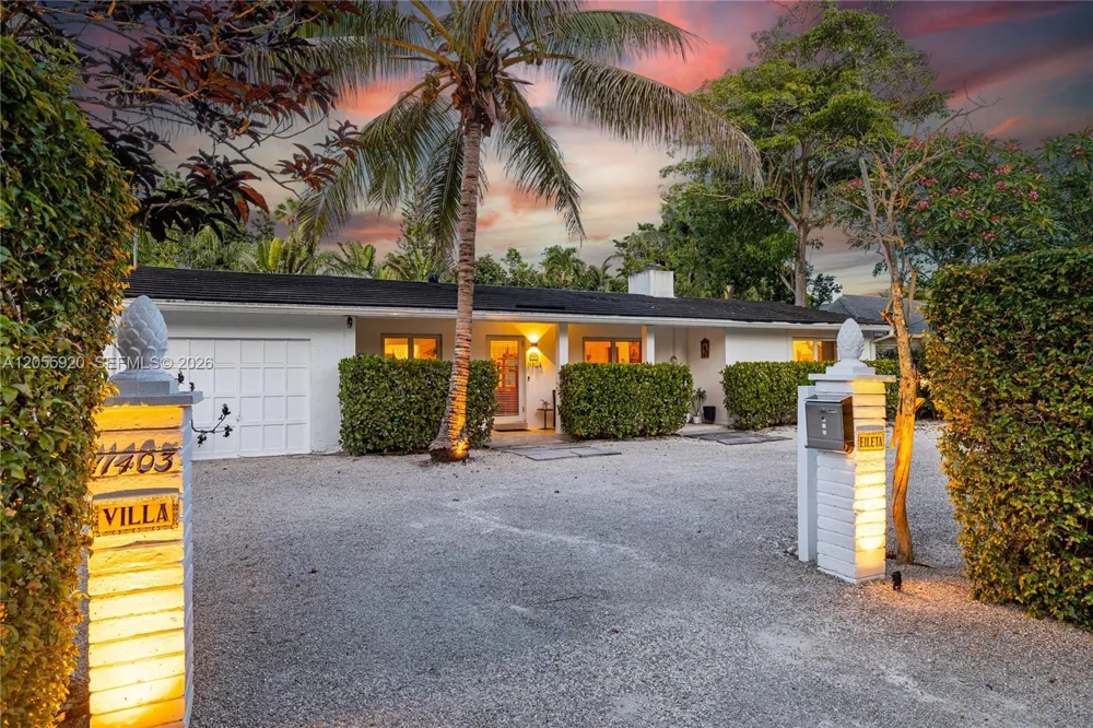 11403 NE 8th Ave Biscayne Park, FL 33161