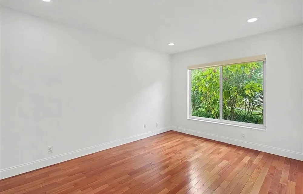 8619 SW 51st Street Cooper City, FL 33328