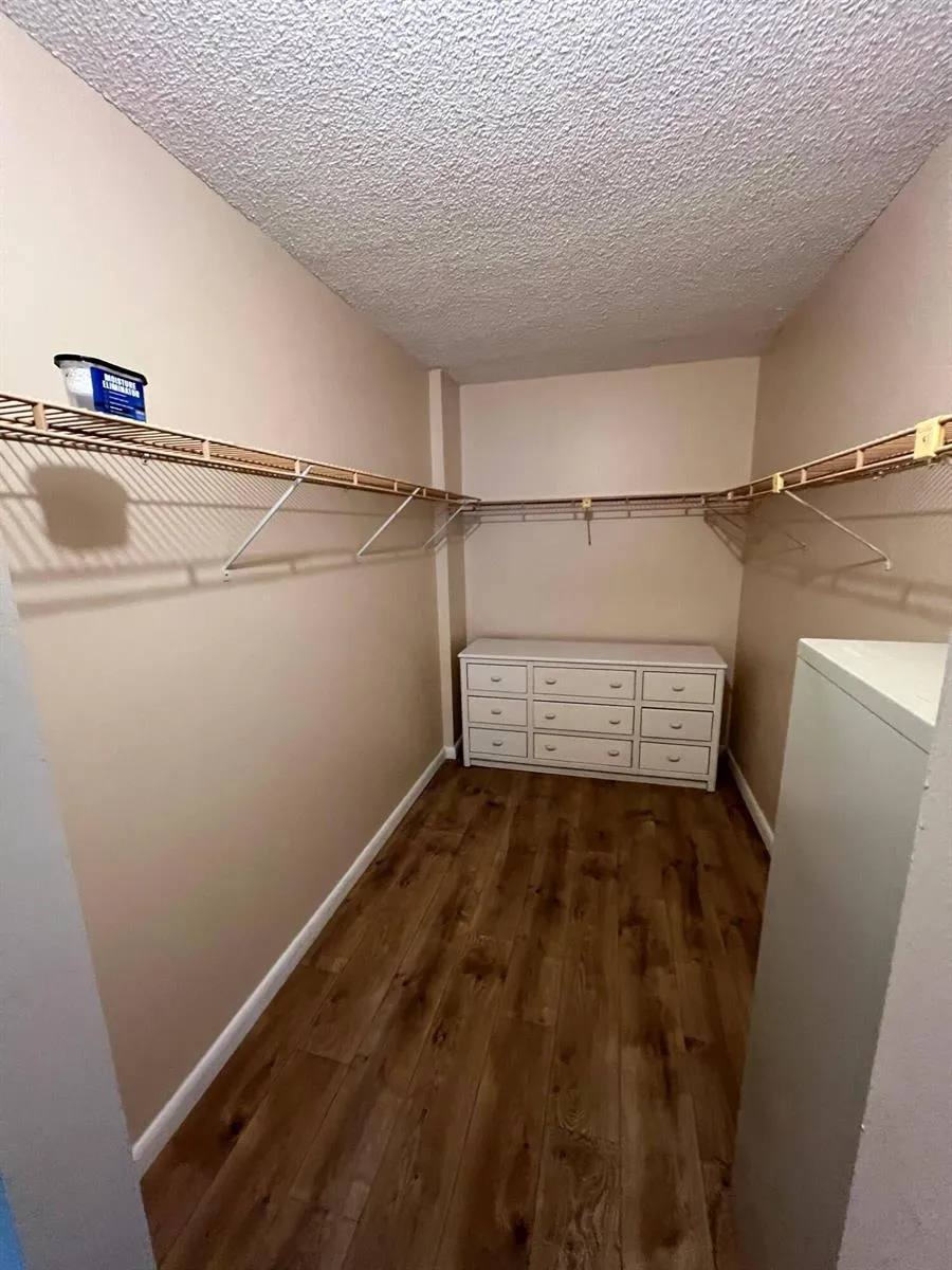 105 ROYAL PARK DRIVE #1D Oakland Park, FL 33309