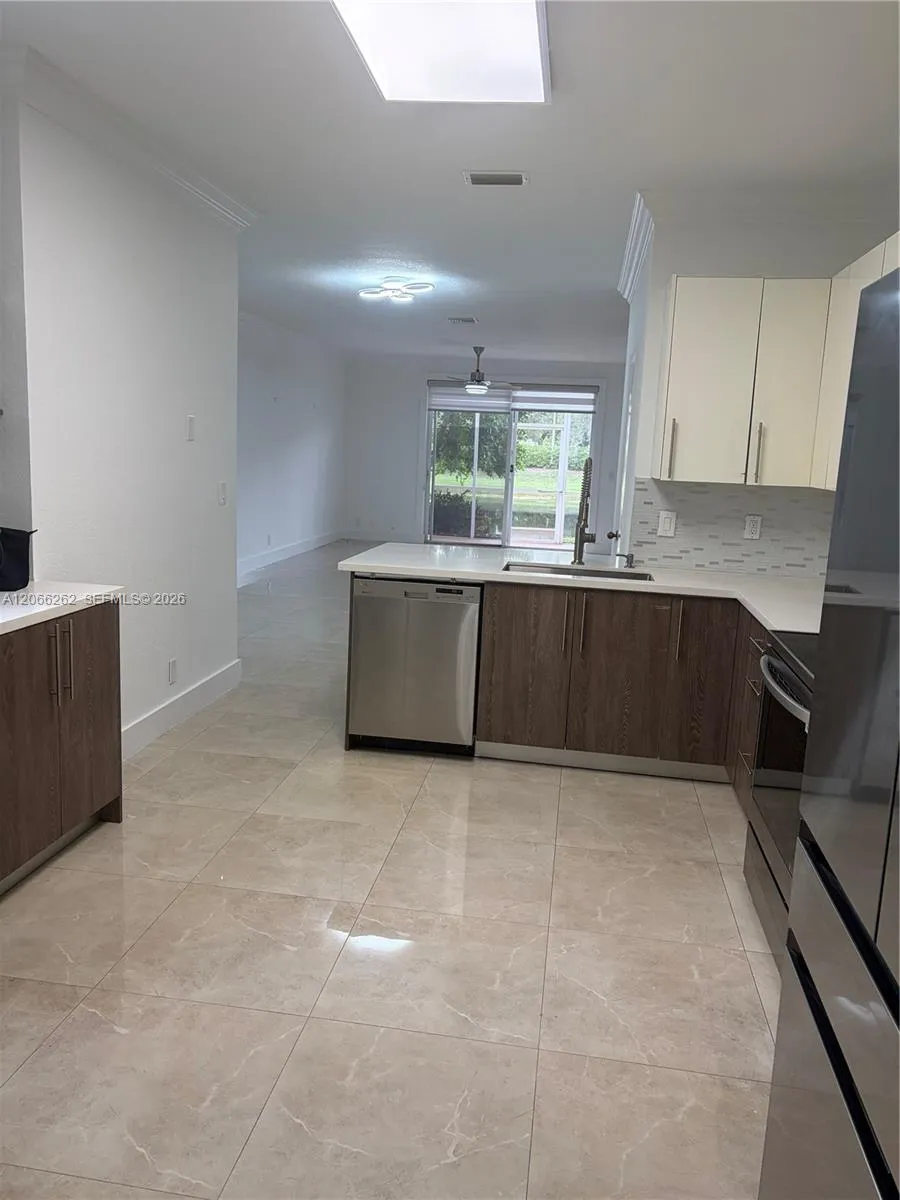 2578 Cordoba Bnd #2578 Weston, FL 33327