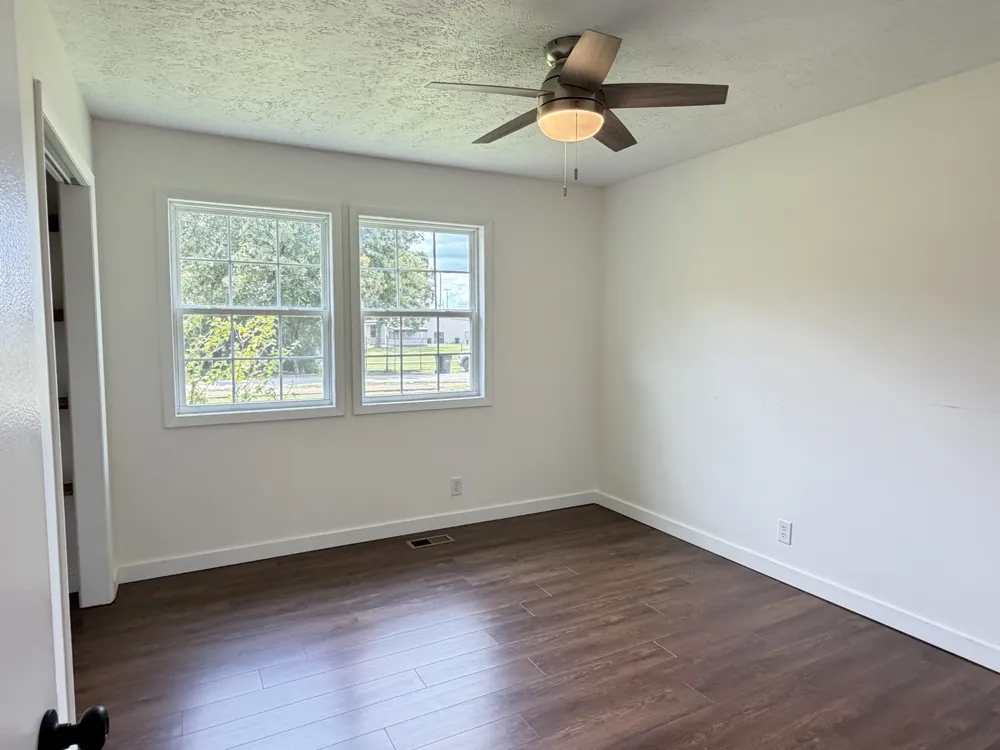 15 Forrest Ave Hohenwald, TN 38462