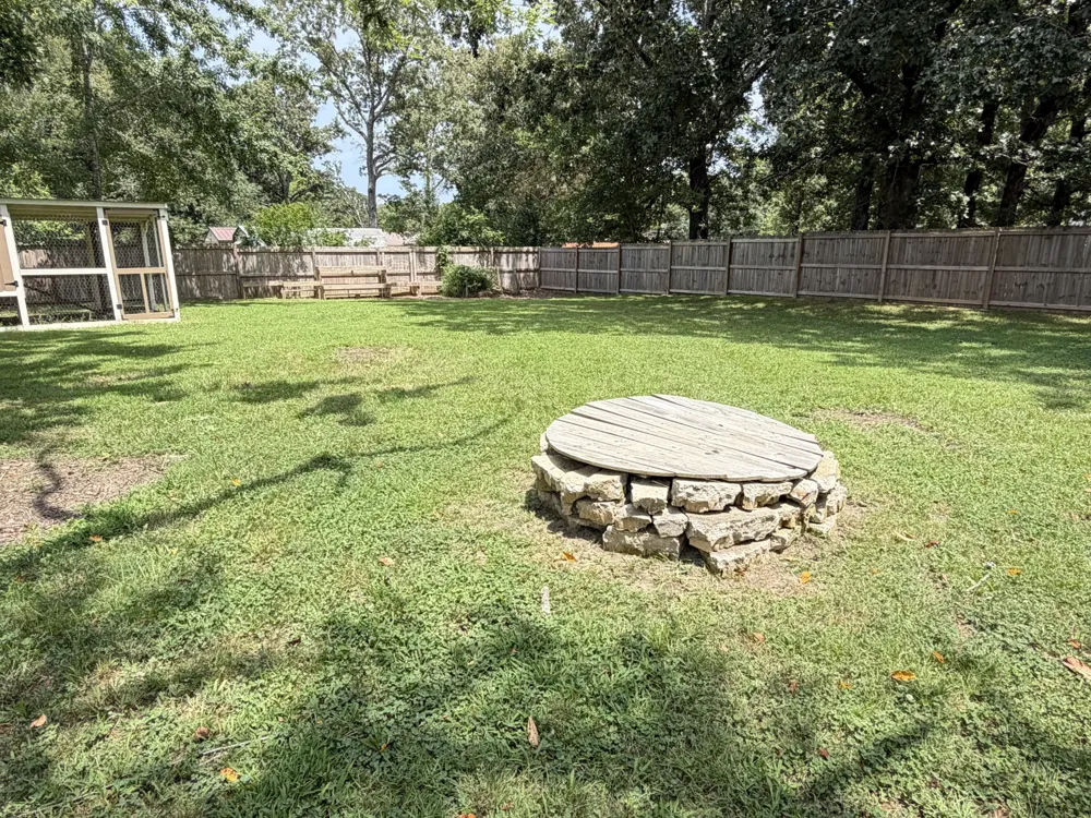 15 Forrest Ave Hohenwald, TN 38462