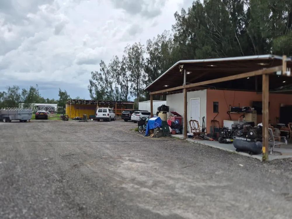160 Granja St Clewiston, FL 33440