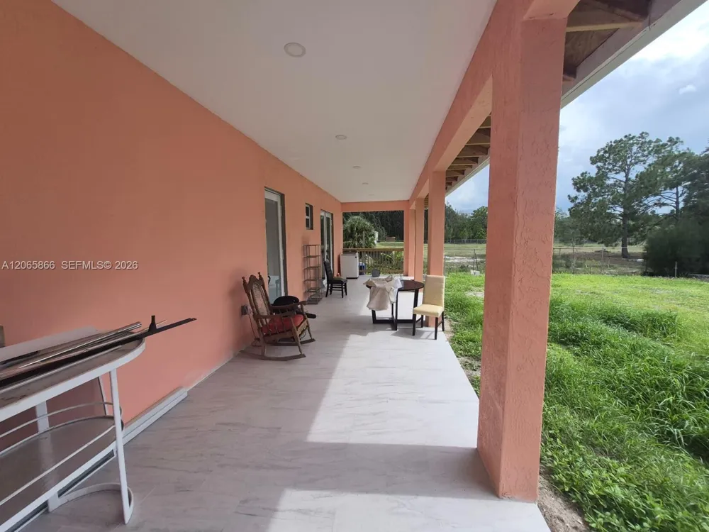160 Granja St Clewiston, FL 33440