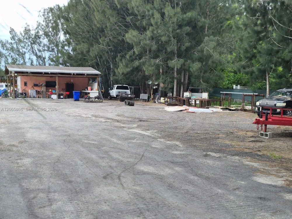 160 Granja St Clewiston, FL 33440