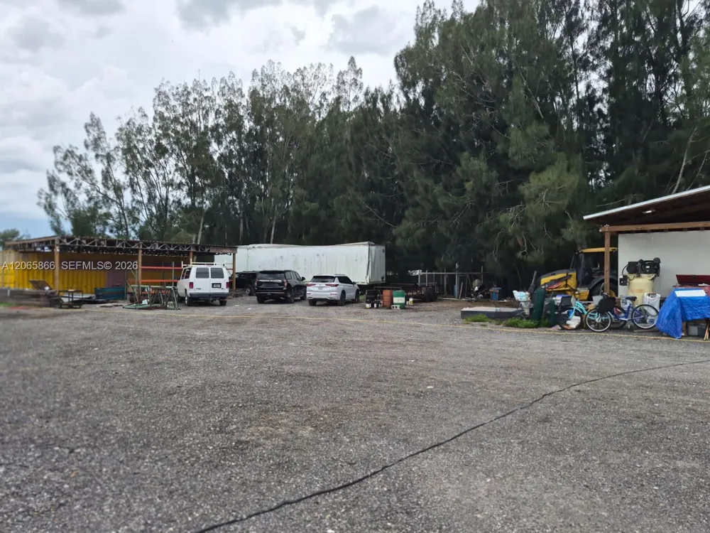 160 Granja St Clewiston, FL 33440