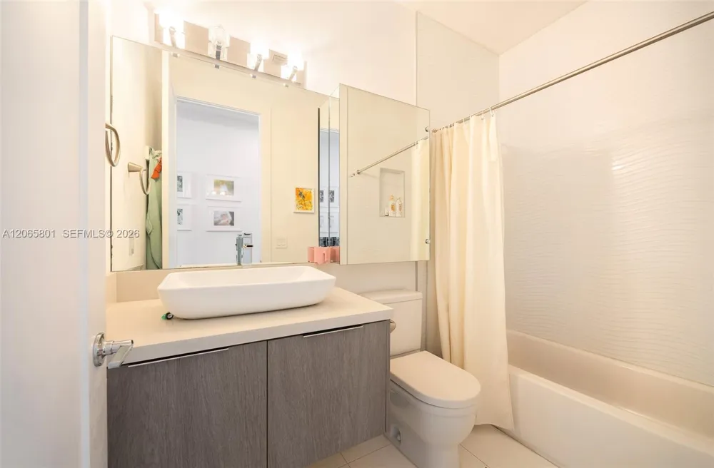 2938 Catalina St Coconut Grove, FL 33133