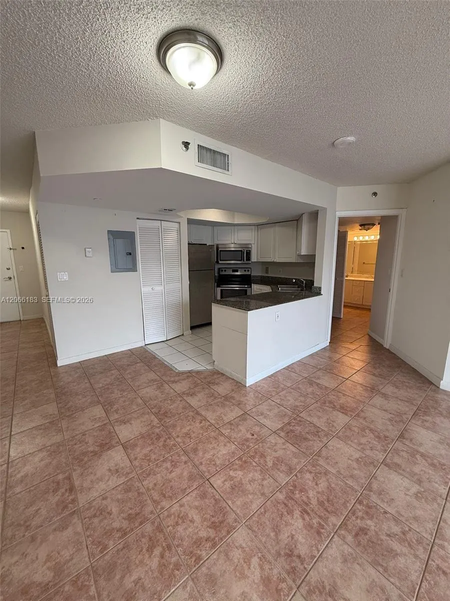 8911 Collins Ave #1103 Surfside, FL 33154