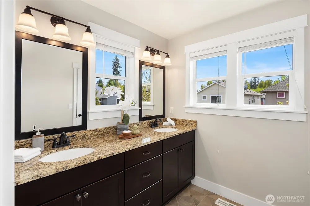 15128 276th Place NE Duvall, WA 98019