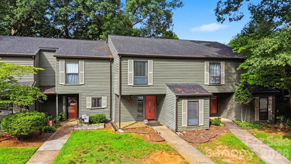 4340 Center Street #203 Hickory, NC 28601