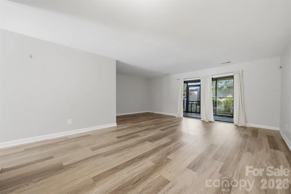 4340 Center Street #203 Hickory, NC 28601