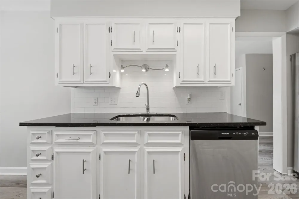 4340 Center Street #203 Hickory, NC 28601