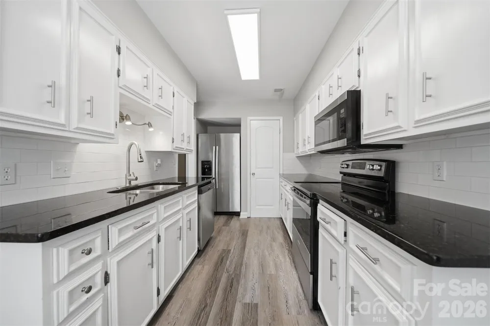 4340 Center Street #203 Hickory, NC 28601
