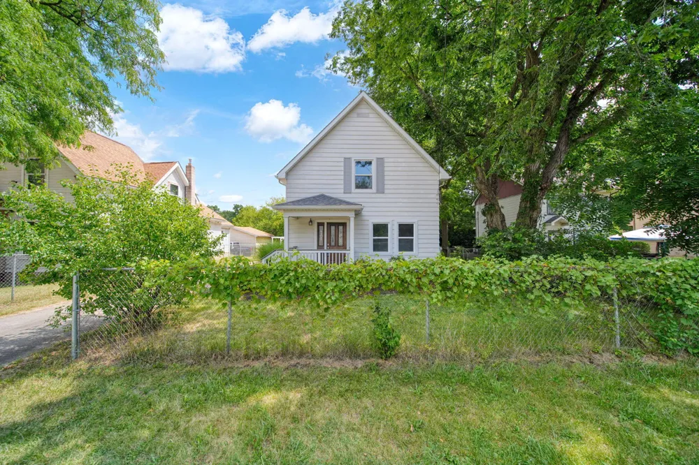 1407 Merriman Street Jackson City, MI 49203