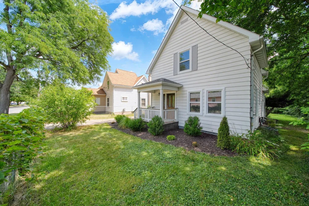 1407 Merriman Street Jackson City, MI 49203