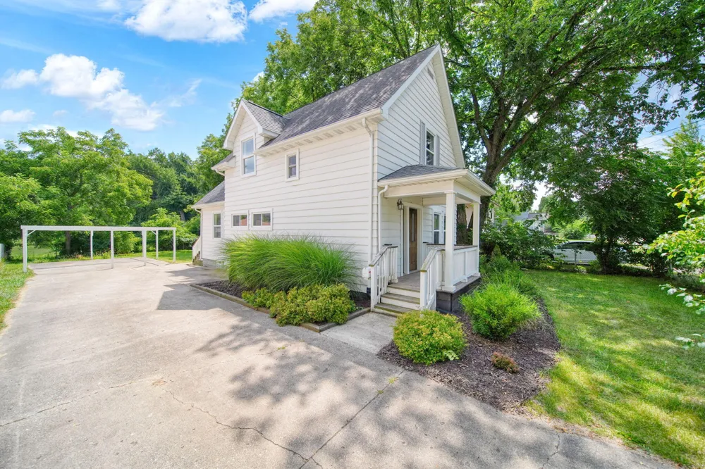 1407 Merriman Street Jackson City, MI 49203