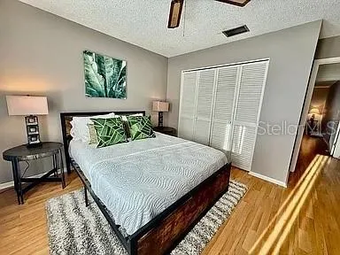 709 HICKORY LANE Bradenton, FL 34208