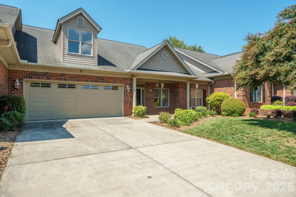 509 26th Avenue NE #D Hickory, NC 28601
