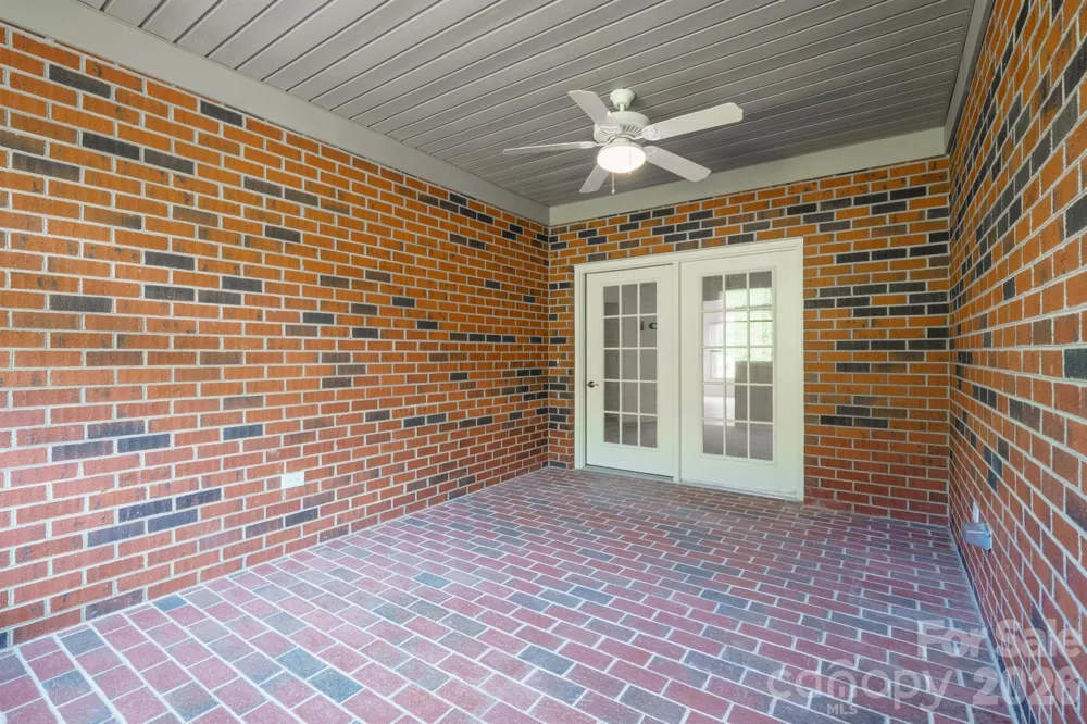 509 26th Avenue NE #D Hickory, NC 28601