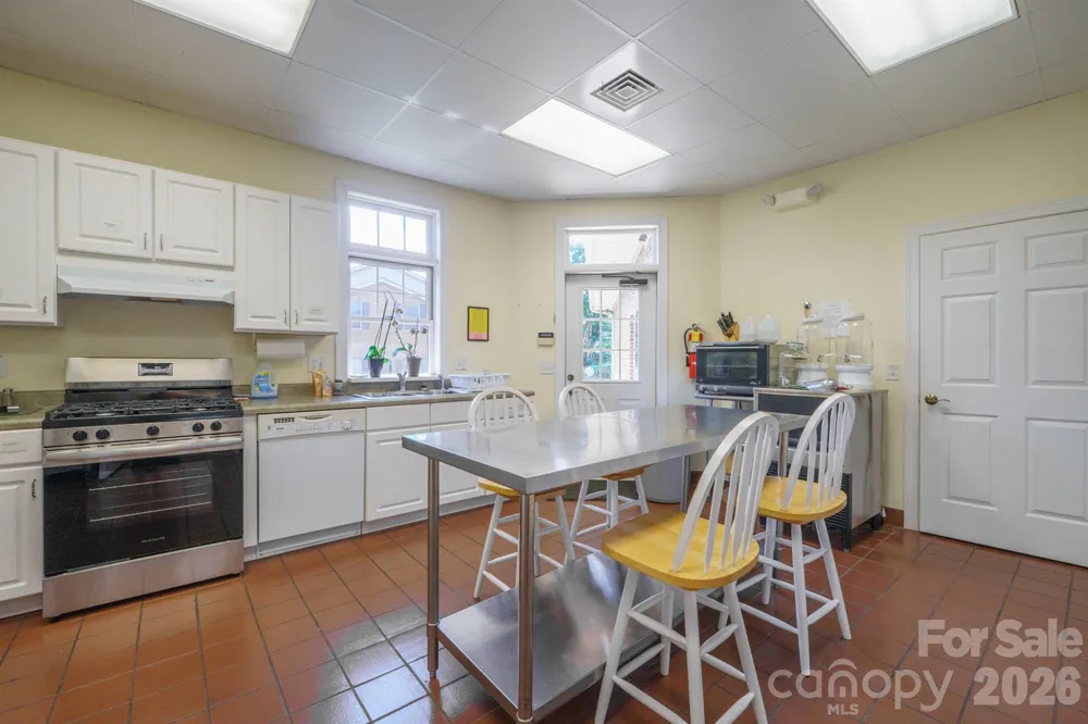 509 26th Avenue NE #D Hickory, NC 28601
