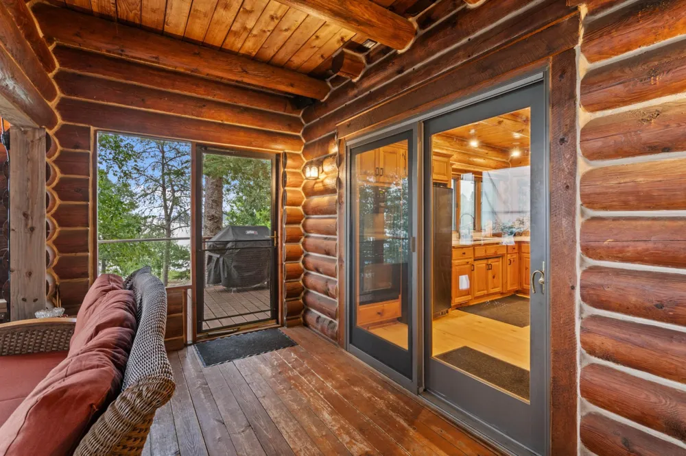 10001 Tomahawk Trail Kabetogama, MN 56669