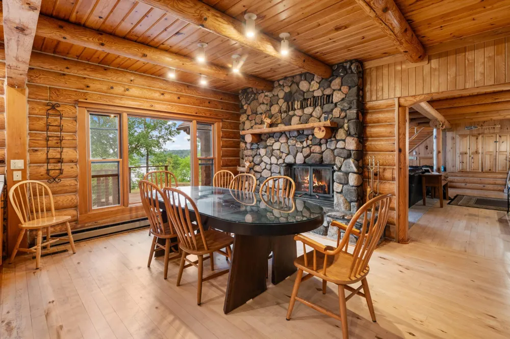 10001 Tomahawk Trail Kabetogama, MN 56669