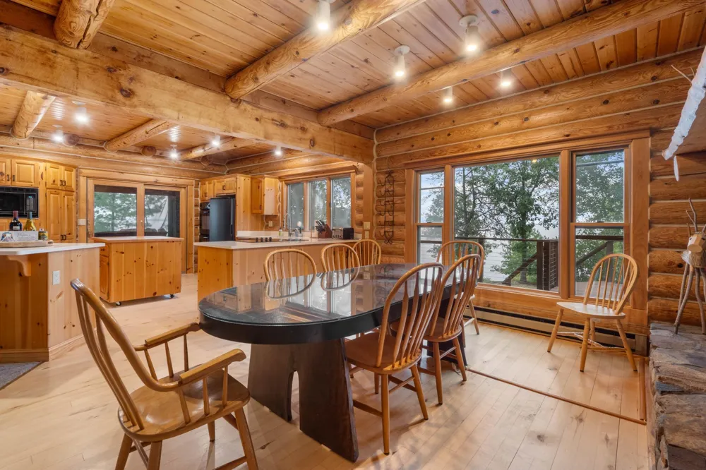 10001 Tomahawk Trail Kabetogama, MN 56669