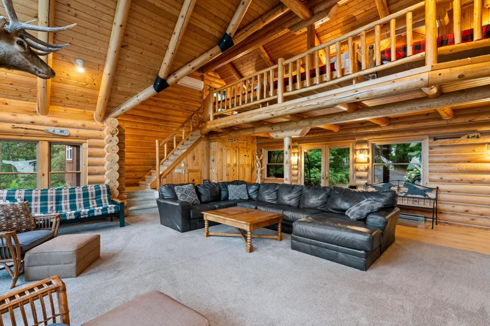 10001 Tomahawk Trail Kabetogama, MN 56669