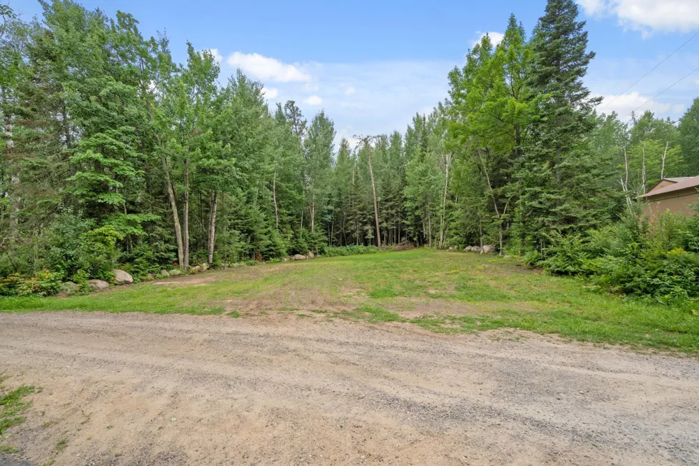 10001 Tomahawk Trail Kabetogama, MN 56669