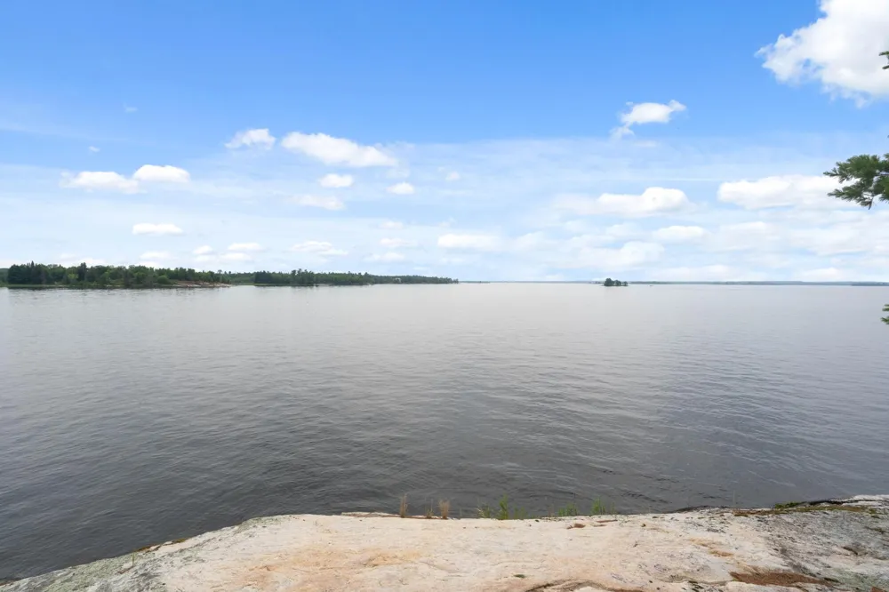 10001 Tomahawk Trail Kabetogama, MN 56669