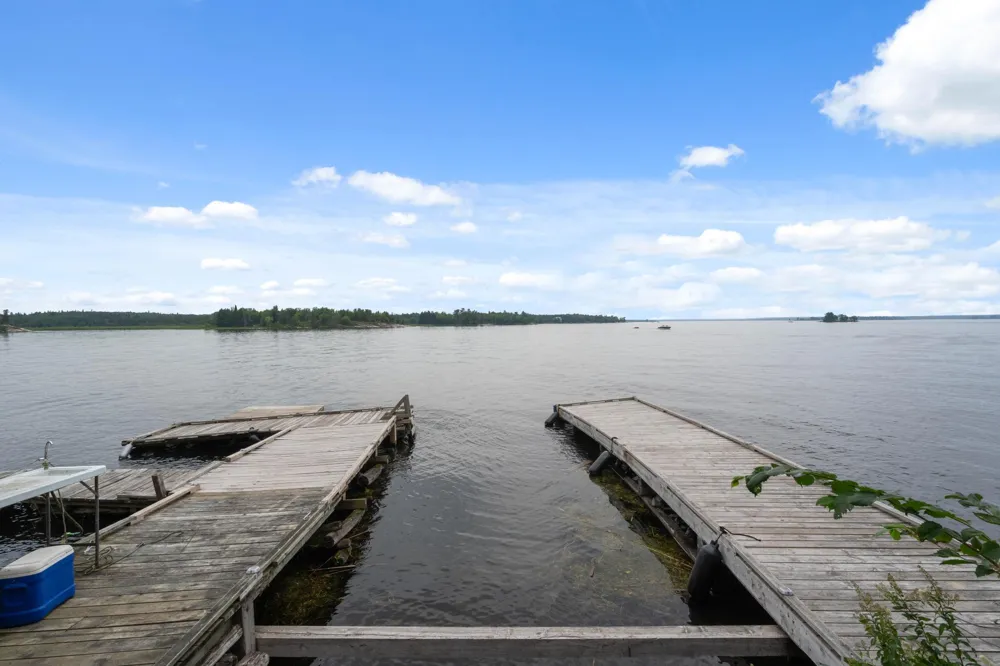 10001 Tomahawk Trail Kabetogama, MN 56669
