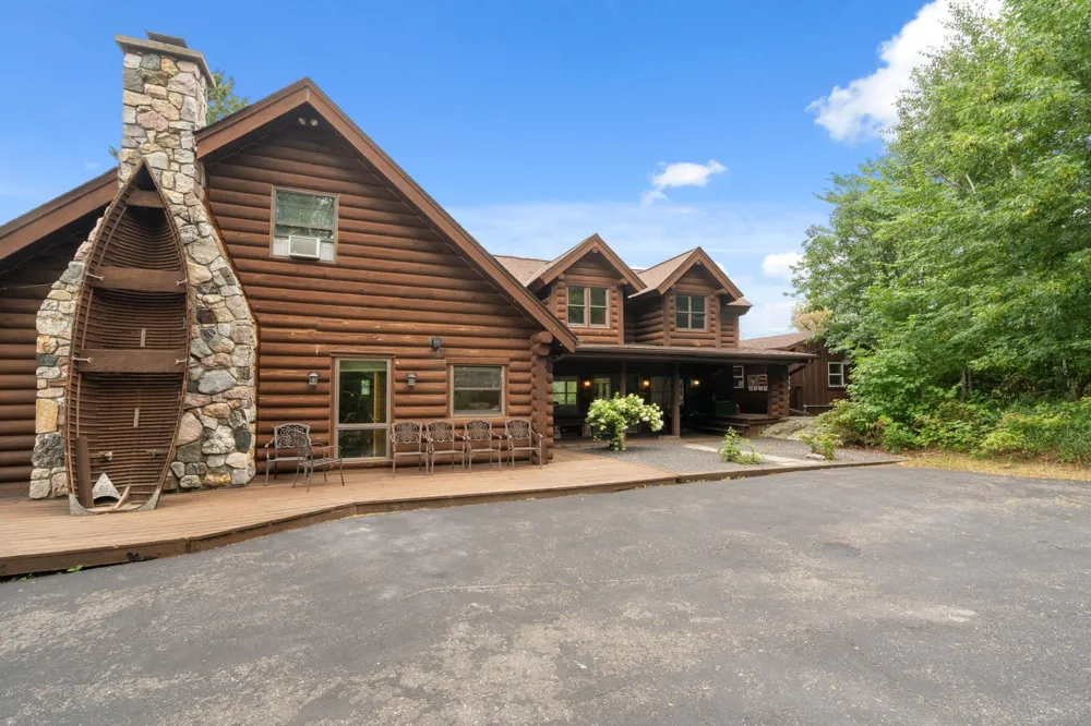 10001 Tomahawk Trail Kabetogama, MN 56669