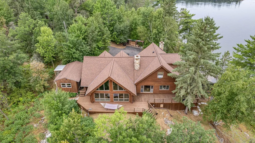 10001 Tomahawk Trail Kabetogama, MN 56669