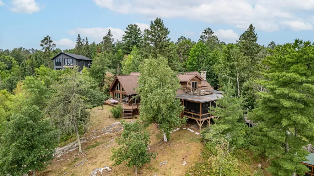 10001 Tomahawk Trail Kabetogama, MN 56669