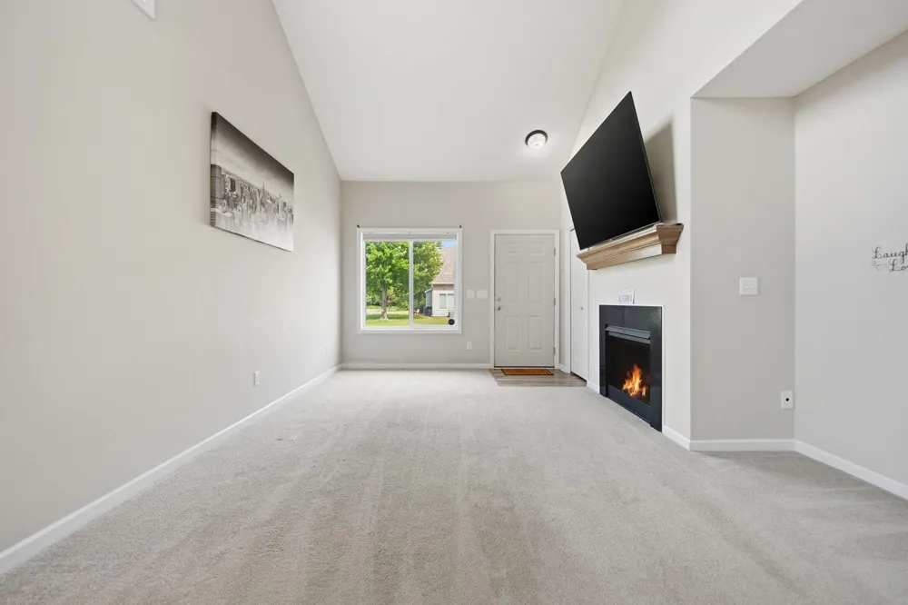3854 232nd Avenue NW #101 Saint Francis, MN 55070