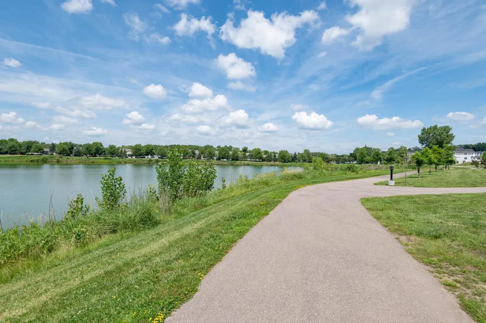 573 Ravencroft Road Waconia, MN 55387