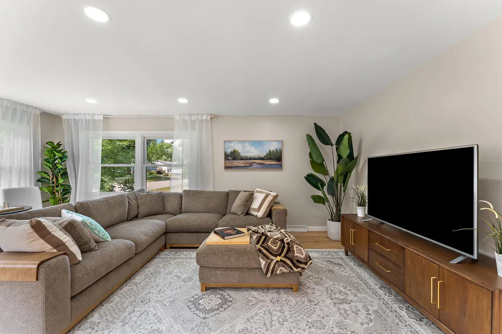 231 Birchwood Drive Stillwater, MN 55082