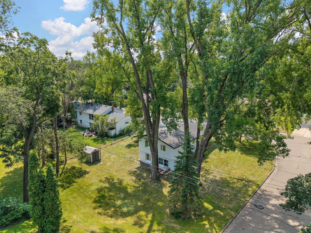 231 Birchwood Drive Stillwater, MN 55082