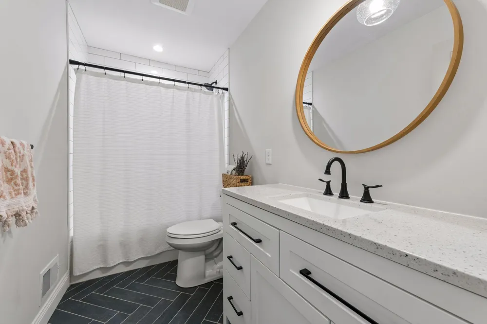 2312 Sheridan Hills Road Wayzata, MN 55391