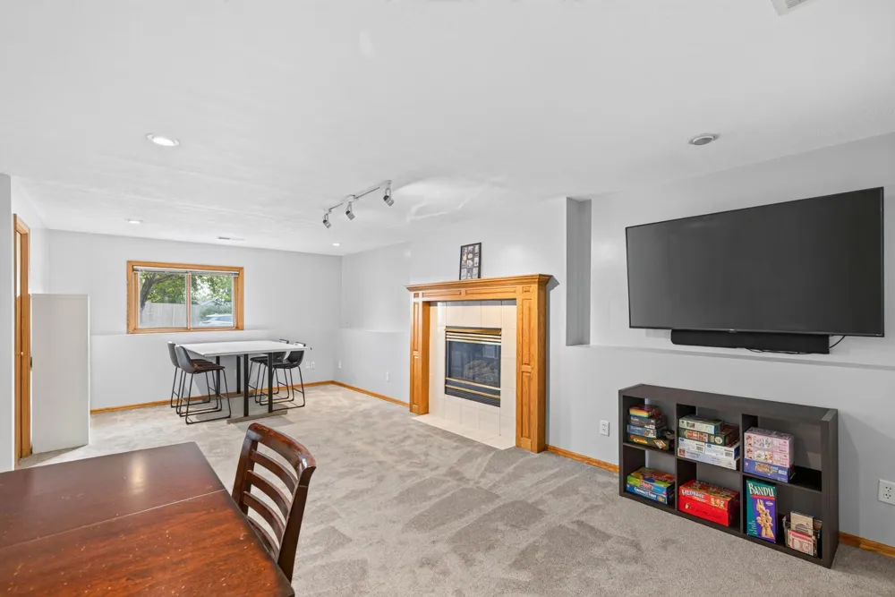 8510 Trista Lane E Saint Bonifacius, MN 55375