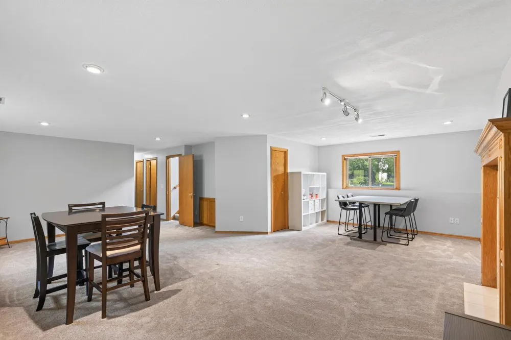 8510 Trista Lane E Saint Bonifacius, MN 55375