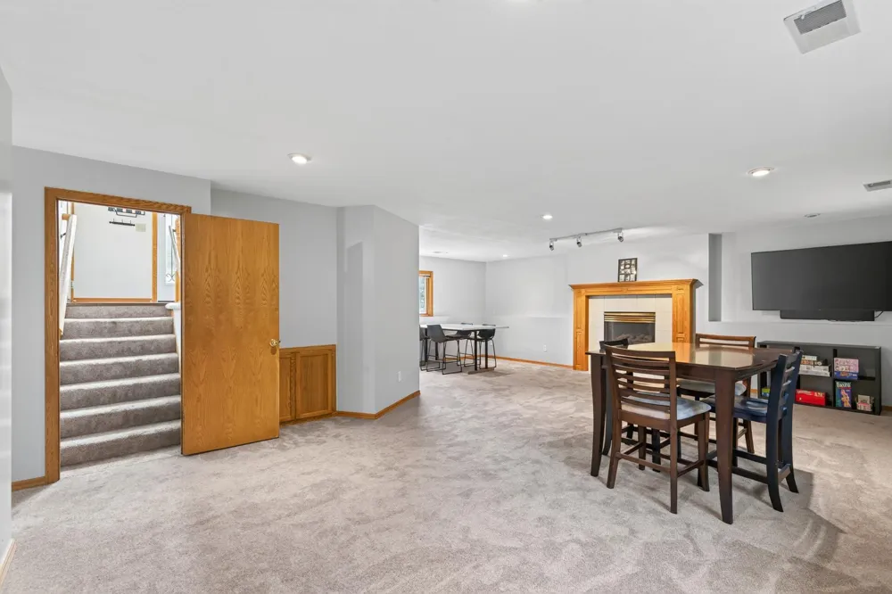 8510 Trista Lane E Saint Bonifacius, MN 55375