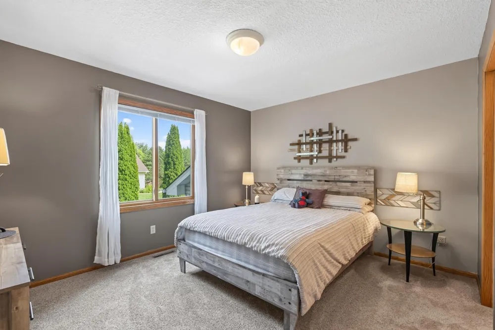 8510 Trista Lane E Saint Bonifacius, MN 55375