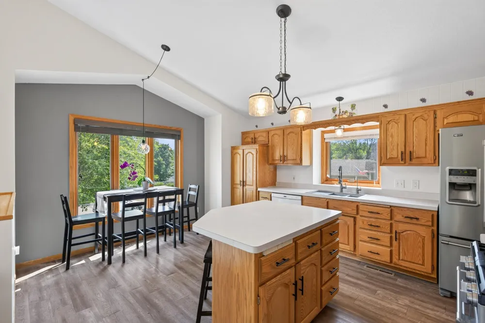 8510 Trista Lane E Saint Bonifacius, MN 55375