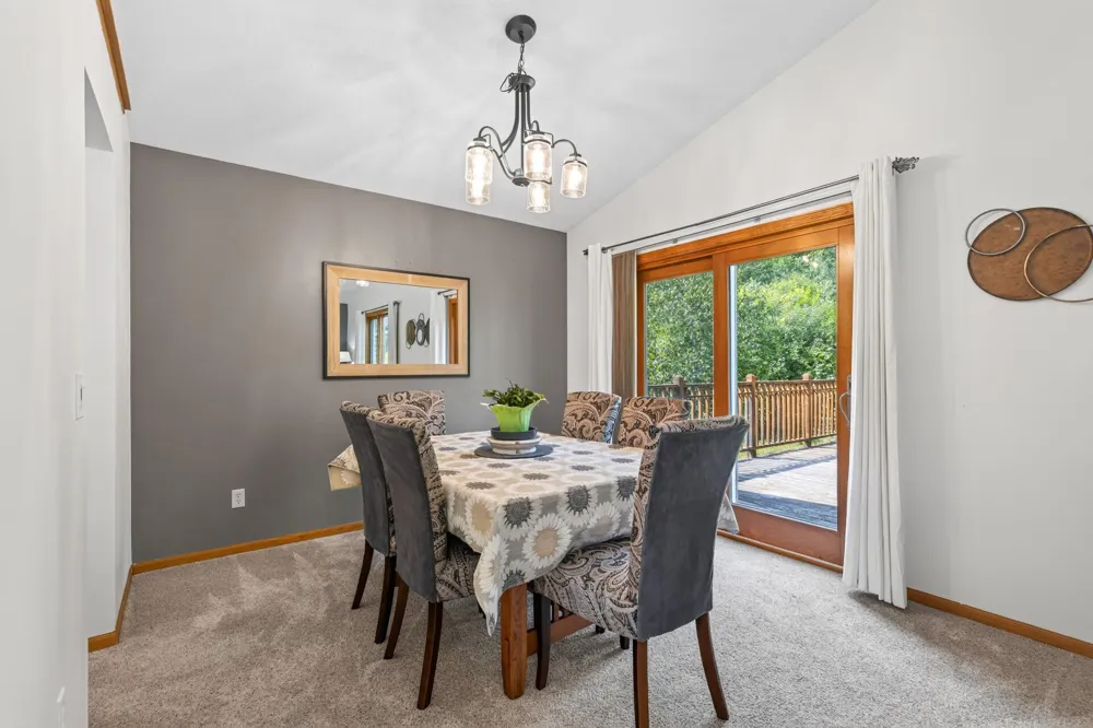 8510 Trista Lane E Saint Bonifacius, MN 55375